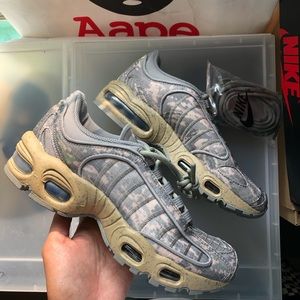 Nike Air Max Size 4.5